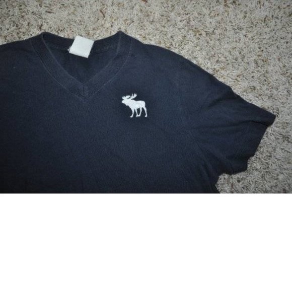 *T-Shirts Abercrombie Large 2 Pc Navy Blue Short Sleeve V-Neck Tee Shirts - Picture 4 of 5